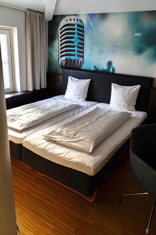 Comfort Hotel Malmo - image 13