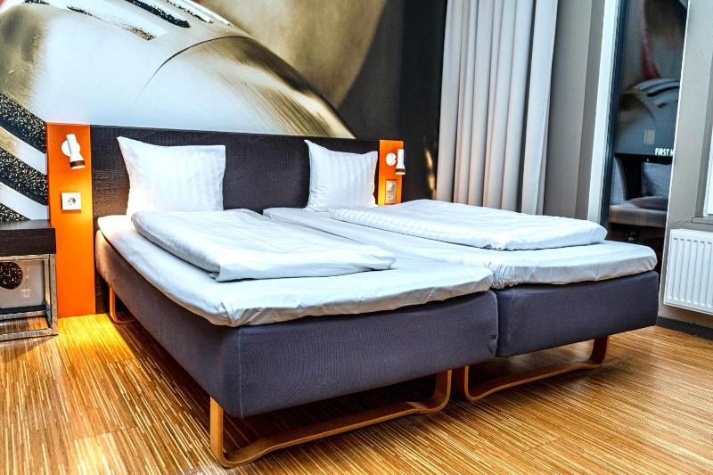 Comfort Hotel Malmo - image 42