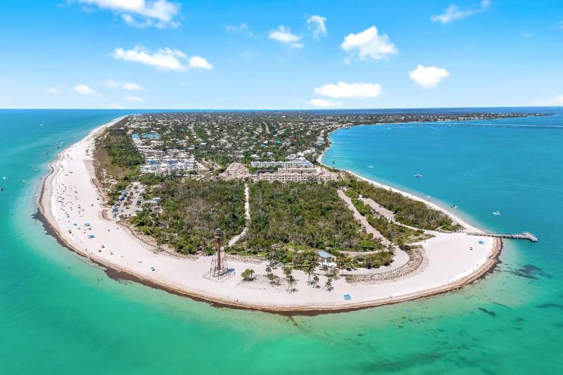 Lighthouse Point A311 - image 18