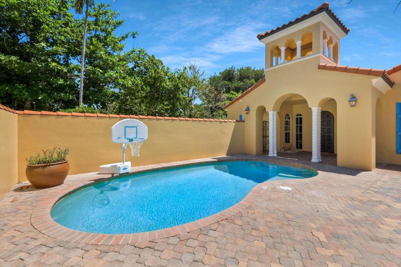 Villa Elena - image 19