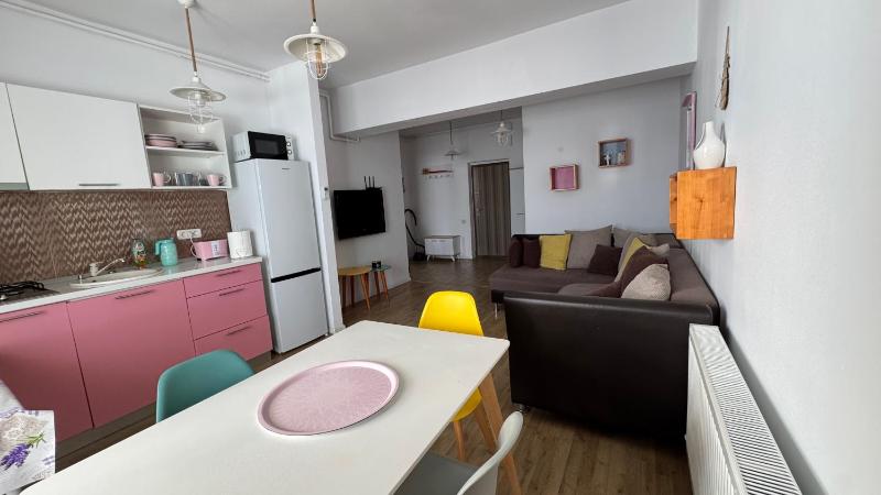 Candy Apartment - image 17