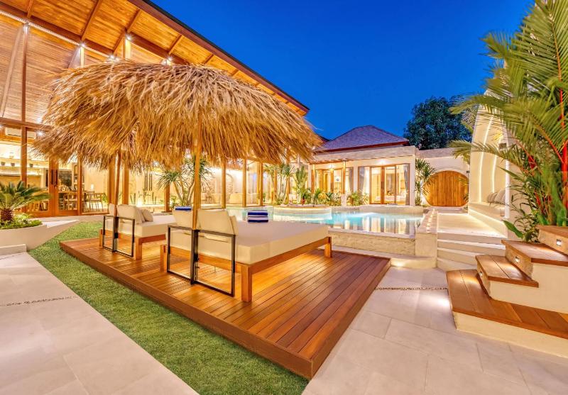 Villa Lima 8BDR Jacuzzi Sauna Ice-bath Cinema - image 10