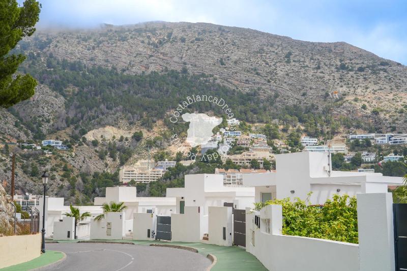 Villa Sierra de Altea - image 30
