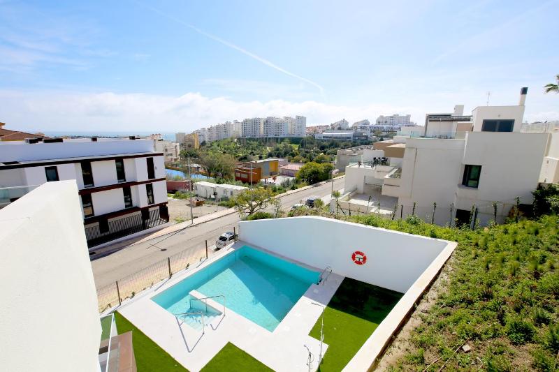 Estepona Town Luxury Apartment BODIRA - image 9