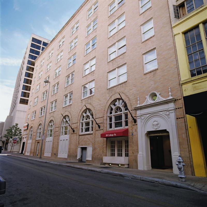 Riverside Suites Resort Studio Apartment - image 6