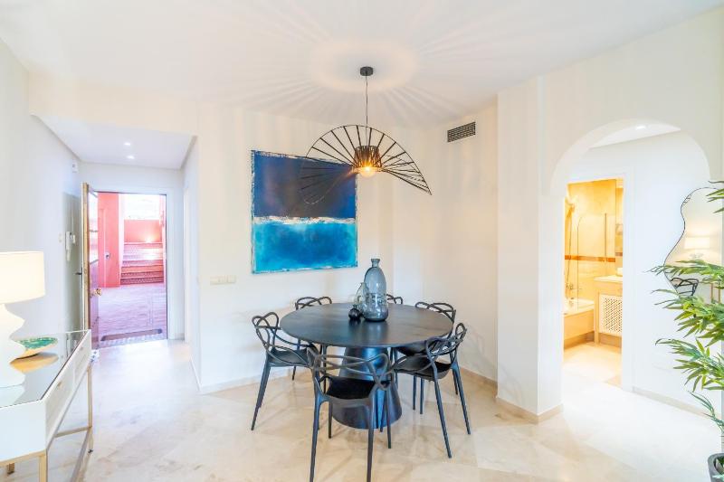 Cubo's Golf & Playa Marbella Apartment - image 28