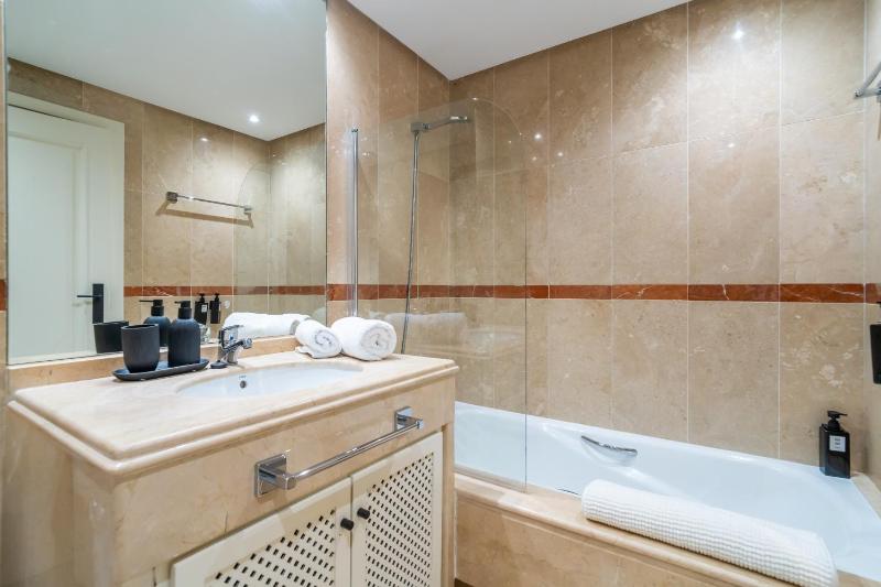 Cubo's Golf & Playa Marbella Apartment - image 47