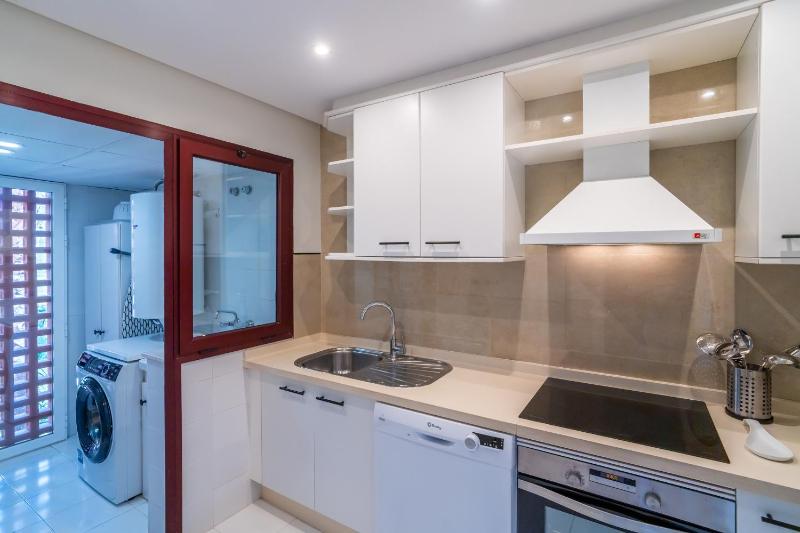 Cubo's Golf & Playa Marbella Apartment - image 31