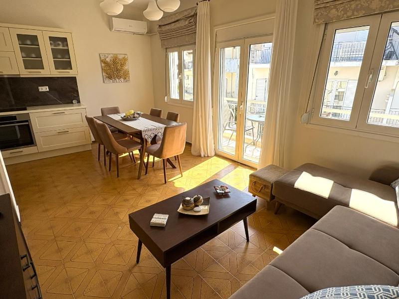 Alexia city nest Lovely apartment for 5 in the ce - image 1