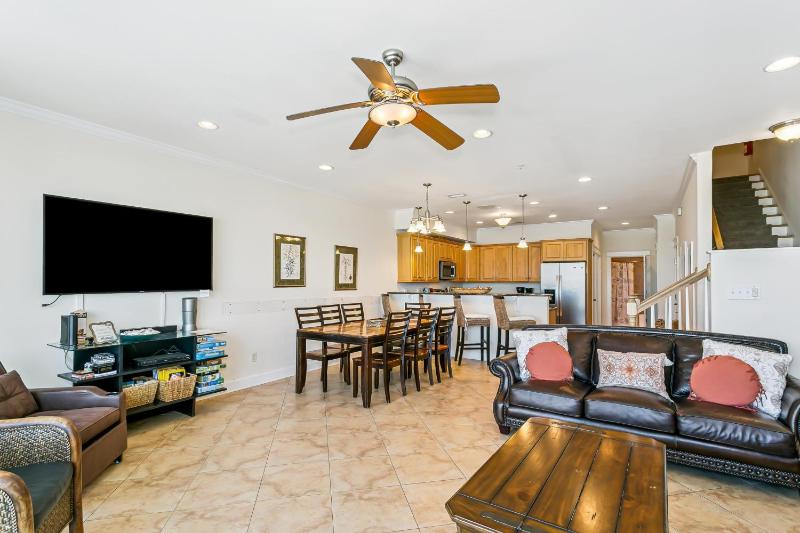 445 Fort Pickens Rd - image 11