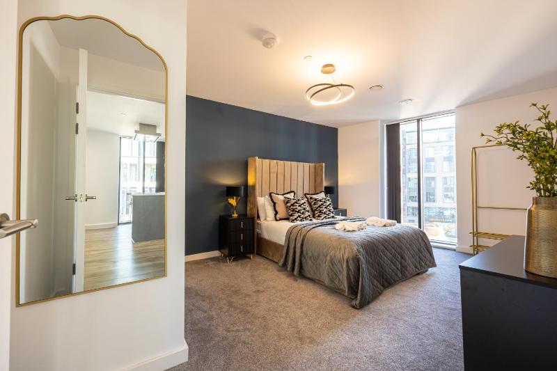 Luxury 2 Bed Apt on Broad Street | City Centre - image 30