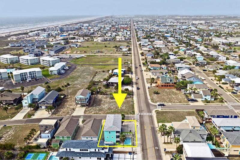 No Plana Cabana Close to Beach - image 12