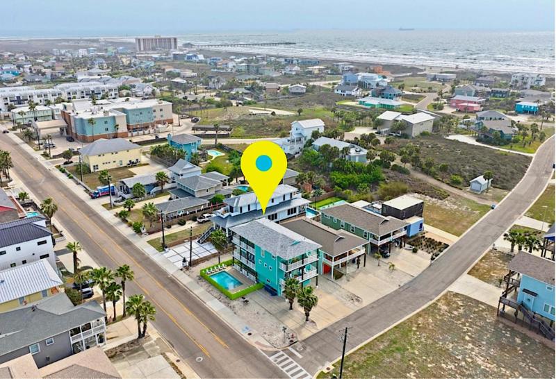 No Plana Cabana Close to Beach - image 11