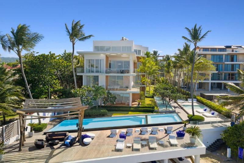 3BR Beachfront Private Pool Ultravioleta Cabarete - image 40