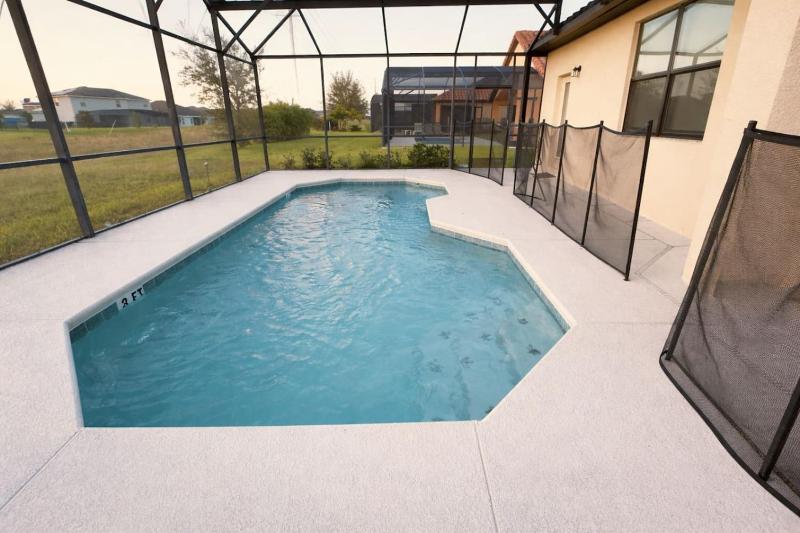 Gated Golf Resort Haven Heated Pool Game Room - image 16