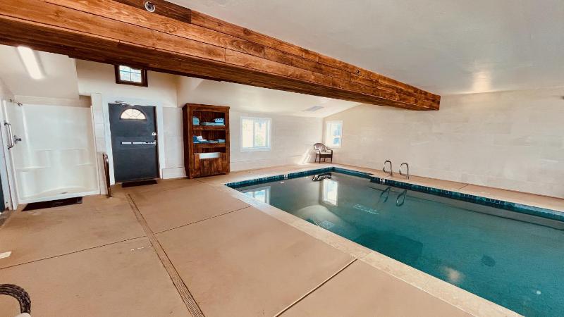 The Sandcastle Beachfront Hotel - image 15