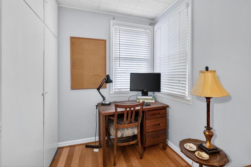 Sago Palm Cottage - image 10