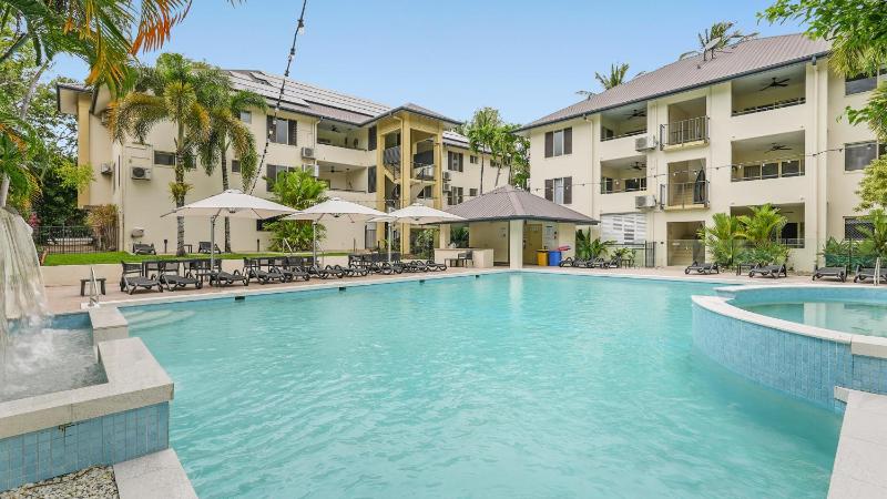 12 Central Plaza Port Douglas - image 15