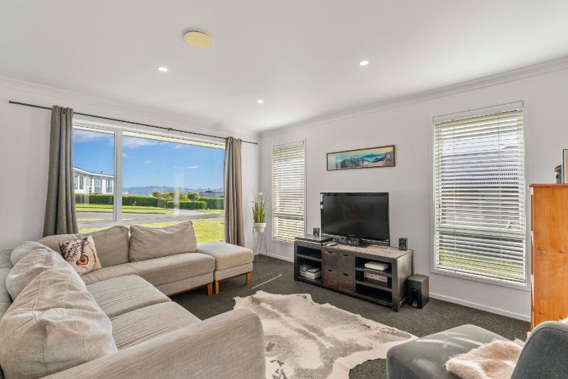 House In The Heights - image 10