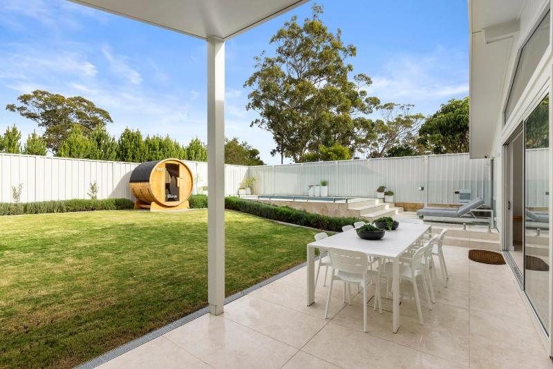 Casa Bianca - Fireplace with Swimming Pool - image 36