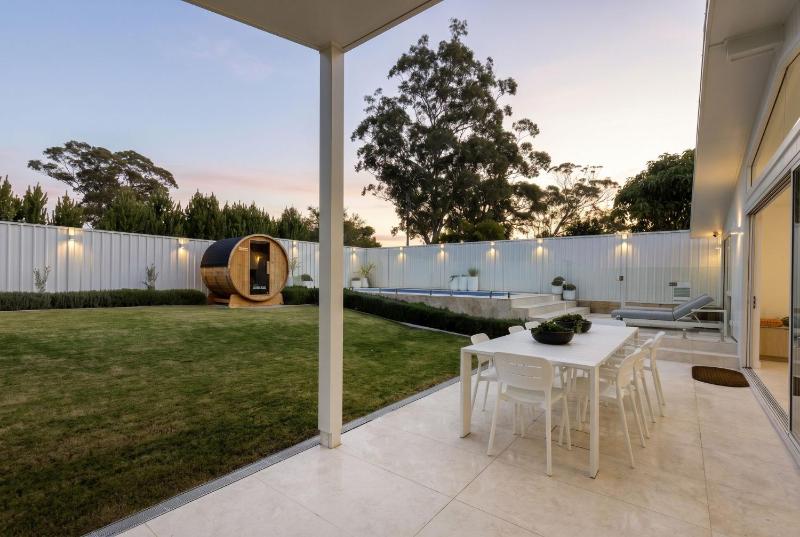 Casa Bianca - Fireplace with Swimming Pool - image 45