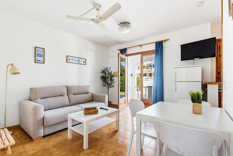 Apartamentos Mar Blanca by Mauter Villas - image 49