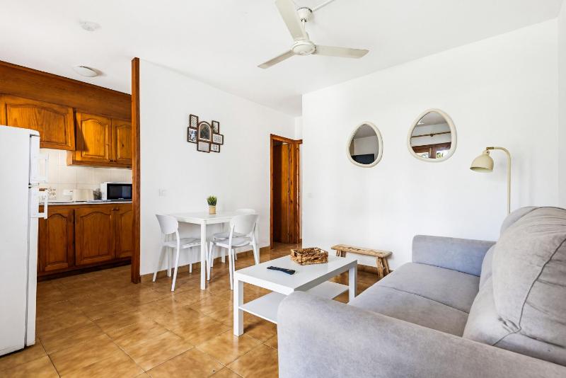Apartamentos Mar Blanca by Mauter Villas - image 41