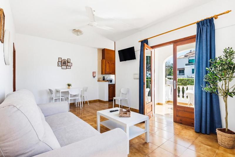 Apartamentos Mar Blanca by Mauter Villas - image 16