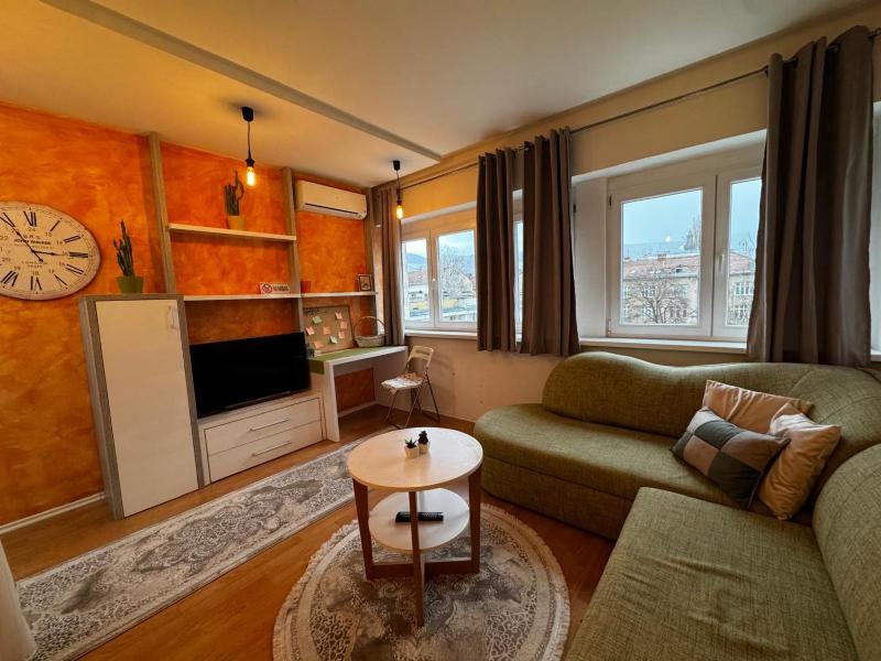 Bella Vista - City View Apartment - image 14