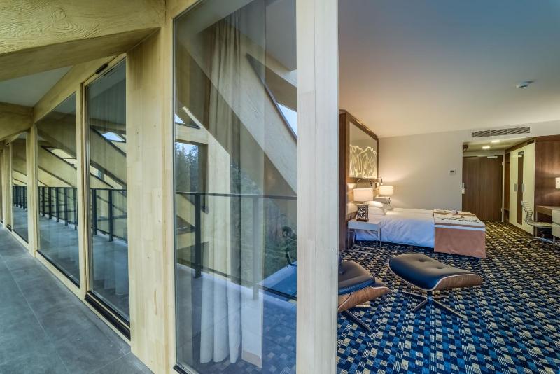 Executive Room image 4