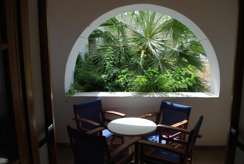 Siroco's Rooms And Studios - image 49