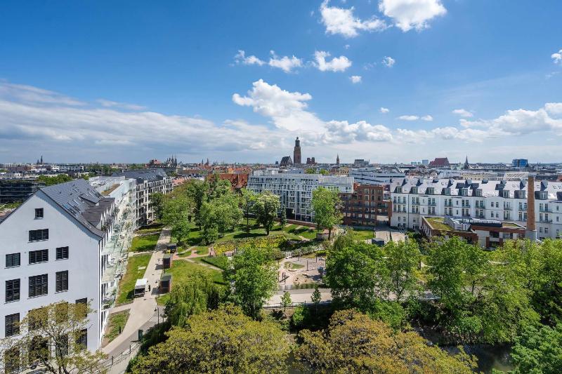 Apartment with a River View Near the Old Town by Renters Prestige - image 6