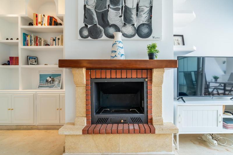 Cubo's Piramides Mijas Apartment & Parking - image 5