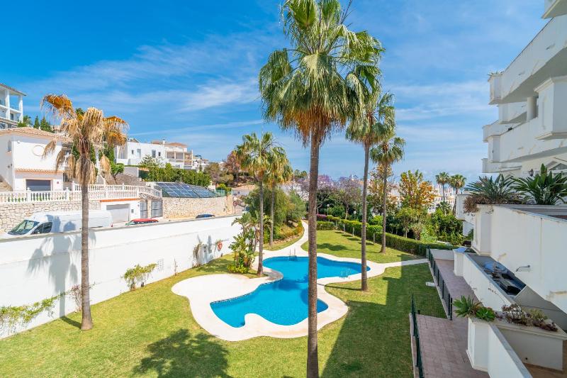 Cubo's Piramides Mijas Apartment & Parking - image 12