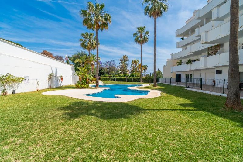 Cubo's Piramides Mijas Apartment & Parking - image 27