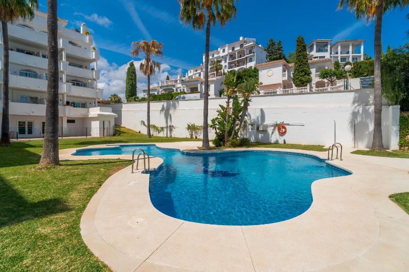 Cubo's Piramides Mijas Apartment & Parking - image 22