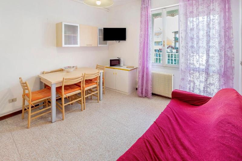 Erikbeach Trilo - image 20