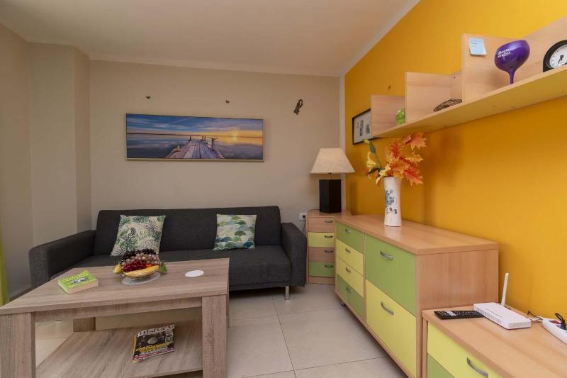 Summerland 14 - One Bed - image 11