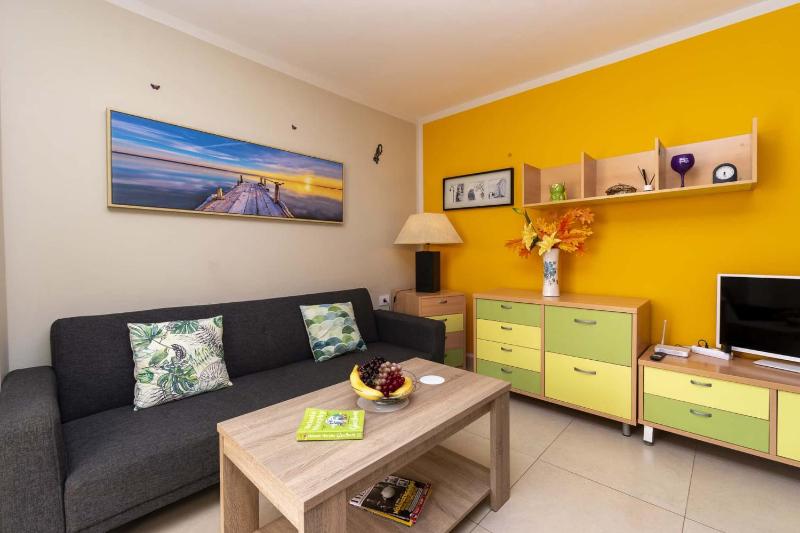 Summerland 14 - One Bed - image 20