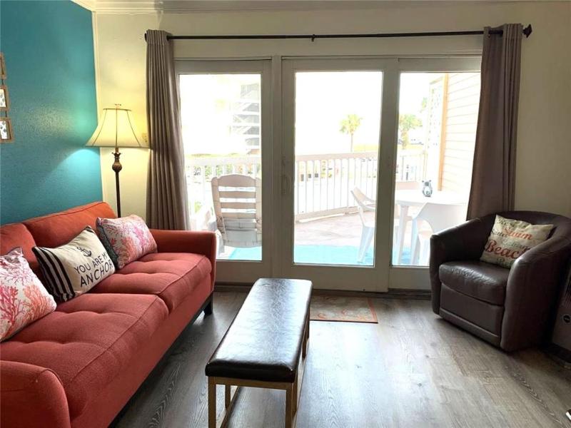 Coral Reef Retreat Beachfront Escape - image 13