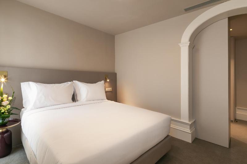 Heritage Palace Hotel - image 14