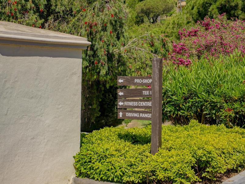 Cubo's Luxury Golf Apartment Marbella & Parking - image 9
