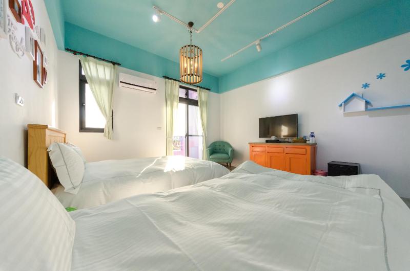 Sea breeze Inn - image 22