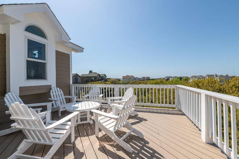 Summer Winds - Corolla Whalehead 300 Yds to Beach Elevator Pool Hot Tub Pets OK - image 31