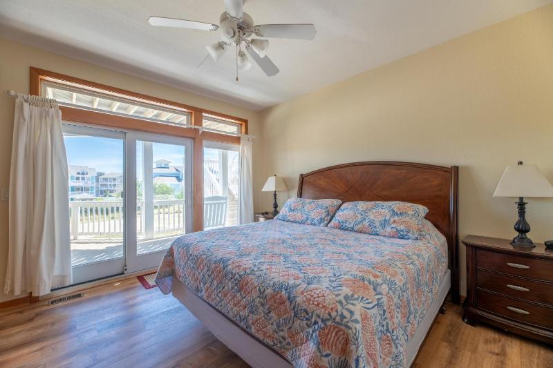 Summer Winds - Corolla Whalehead 300 Yds to Beach Elevator Pool Hot Tub Pets OK - image 3