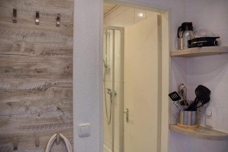 Inselblume 45 - Ferienwohnung mit Blick auf den Yachthafen - image 17