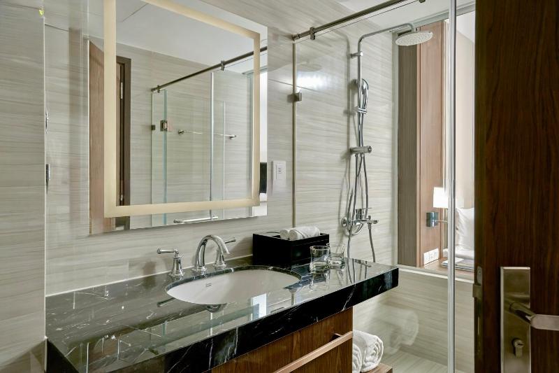 Luxury Oceanfront Residence - Heart of City - image 50