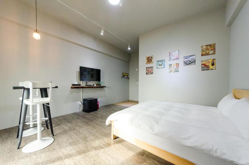 Sea breeze Inn - image 16