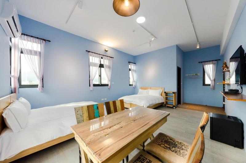 Sea breeze Inn - image 5