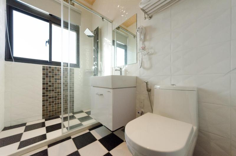 Sea breeze Inn - image 39
